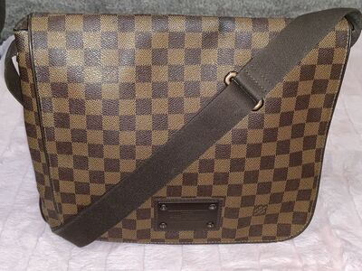 Louis Vuitton Damier Ebene Brooklyn MM Crossbody Bag
