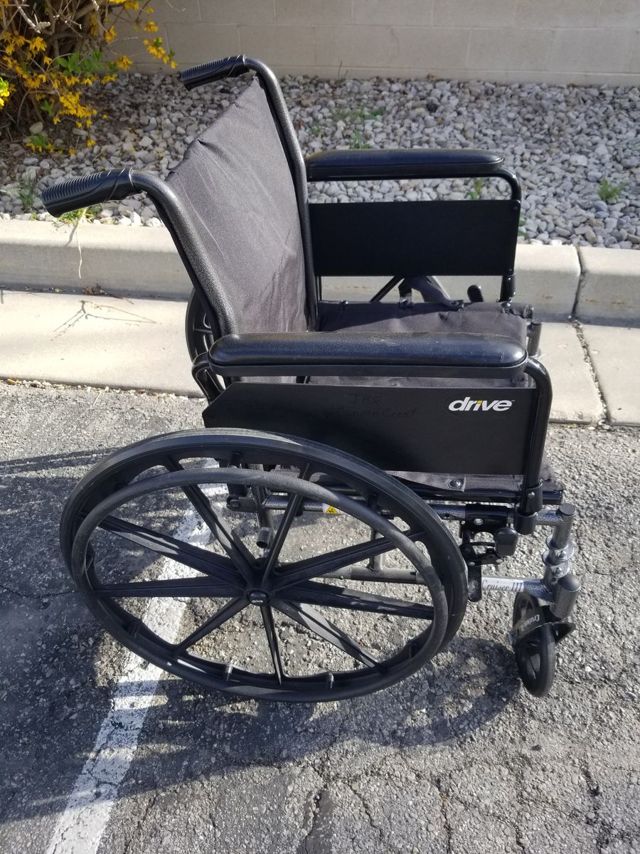 Drive Cruiser 3 Wheelchair - Like New