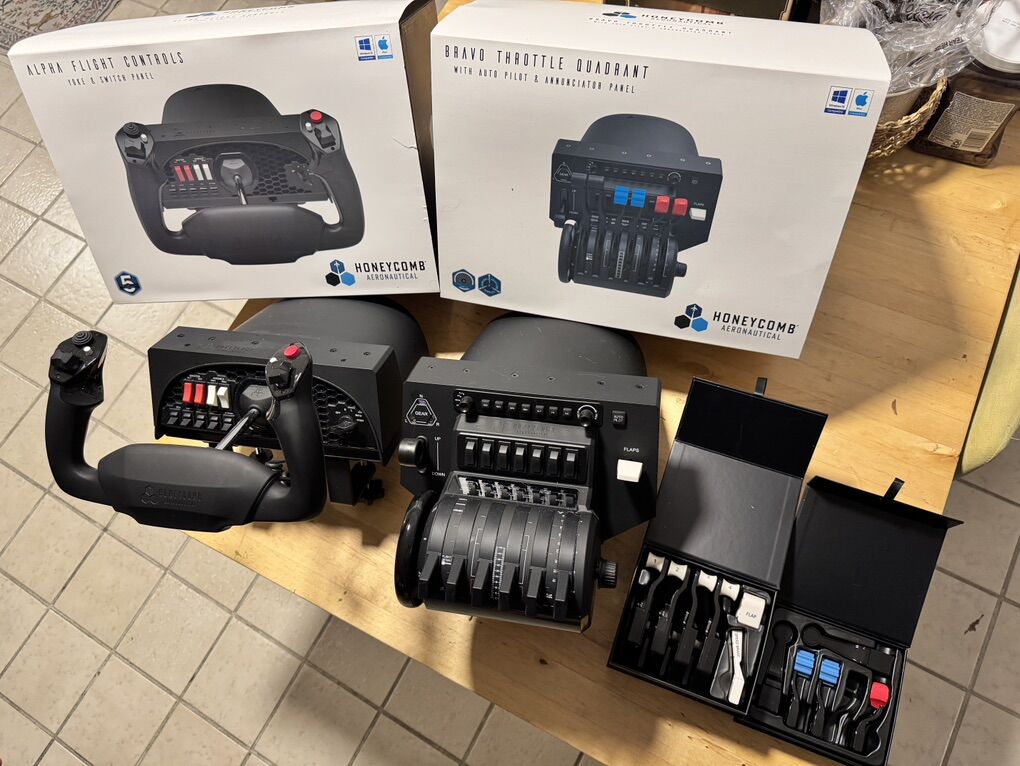 Honeycomb flight Simulator