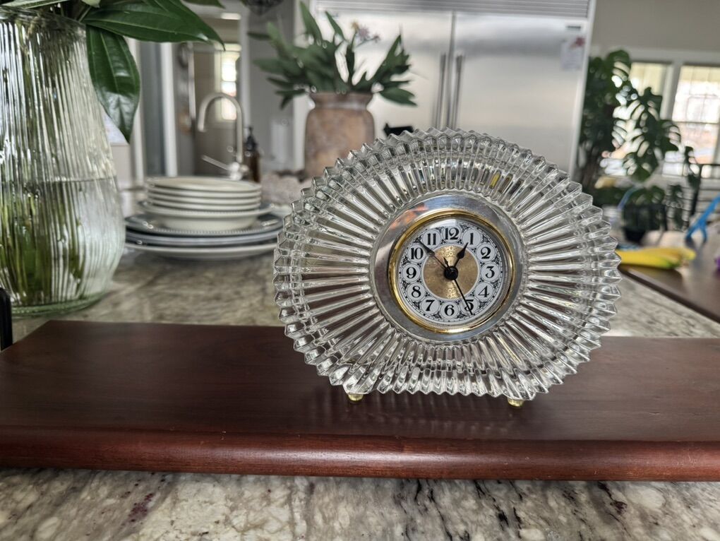 Vintage Mikasa Crystal Clock Made In Japan
