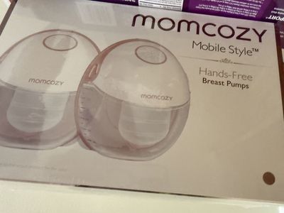 Momcozy Mobile Style Hands-Free Wearable Breast Pumps Set with Case