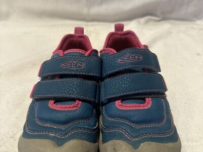 Keen Toddler 11 Teal/Hot Pink Washable Hiking Shoe