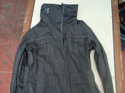 Kuhl men's large light rain jacket