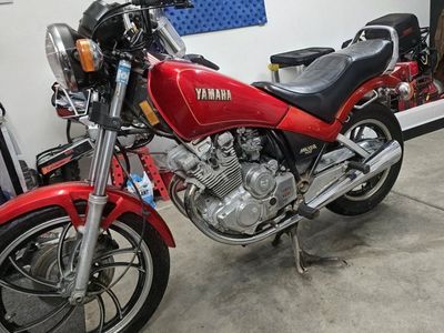 1982 Yamaha Maxim XS400 – 5,900 Original Miles