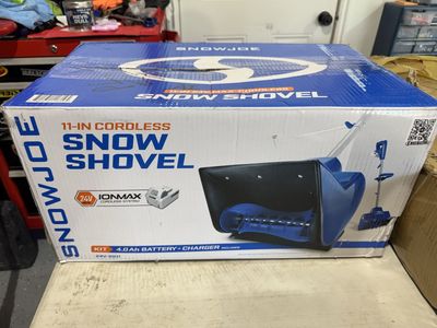 SnowJoe 24v 11” cordless snow shovel