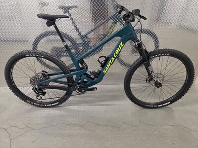 2025 Santa Cruz Hightower CC Flight Attendant XL