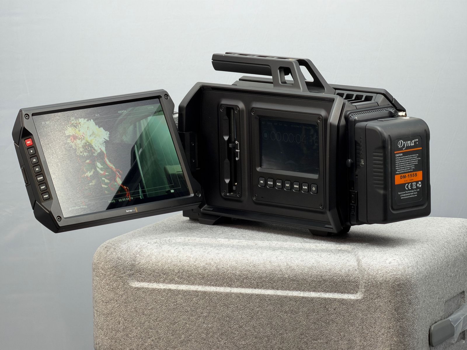 Blackmagic Design Ursa 4k ProRes EF SDI XLR Like NEW w/ xtras!!!