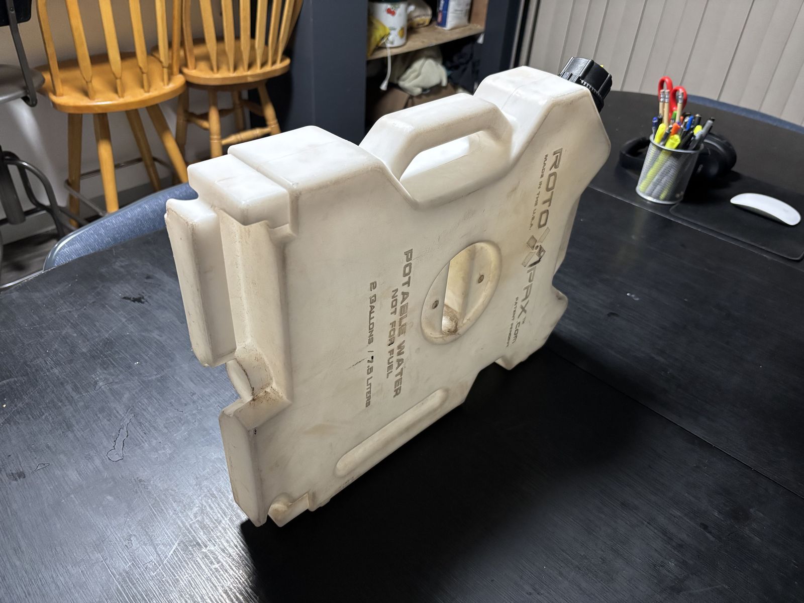 Main image 3