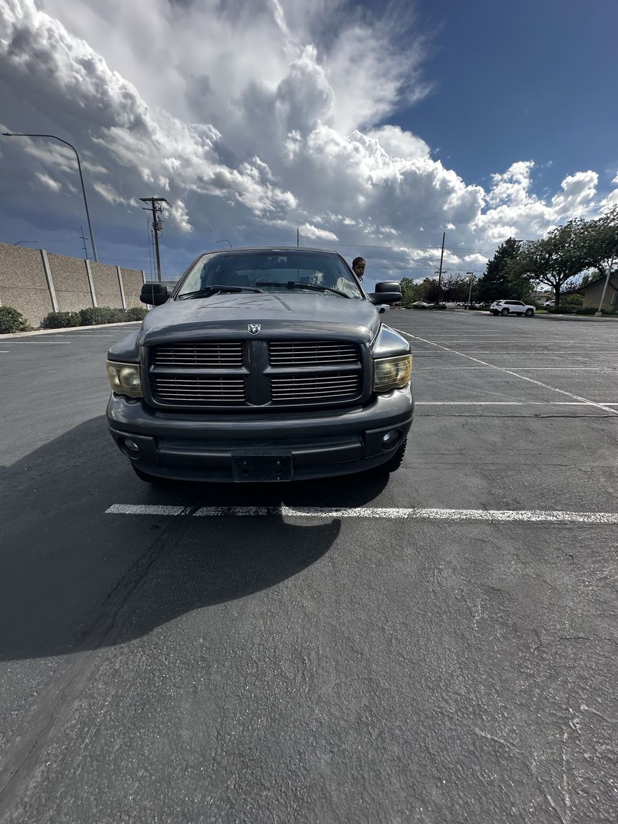 2003 Dodge Ram 2500 SLT