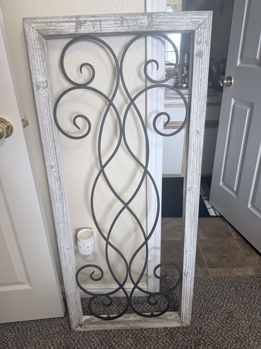 Wooden and metal wall decor