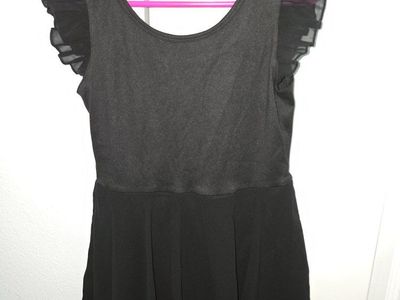 Black Ballet Leotard with Ruffle Sleeves - Girls Size 130 (US 5-6 Years)