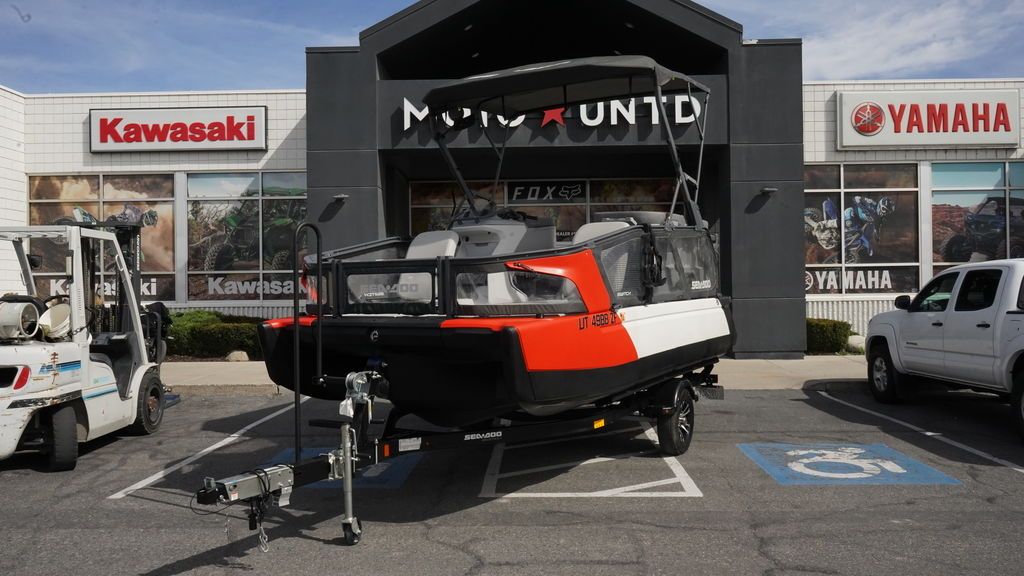 2023 Sea-Doo Switch® Sport 18-230 hp