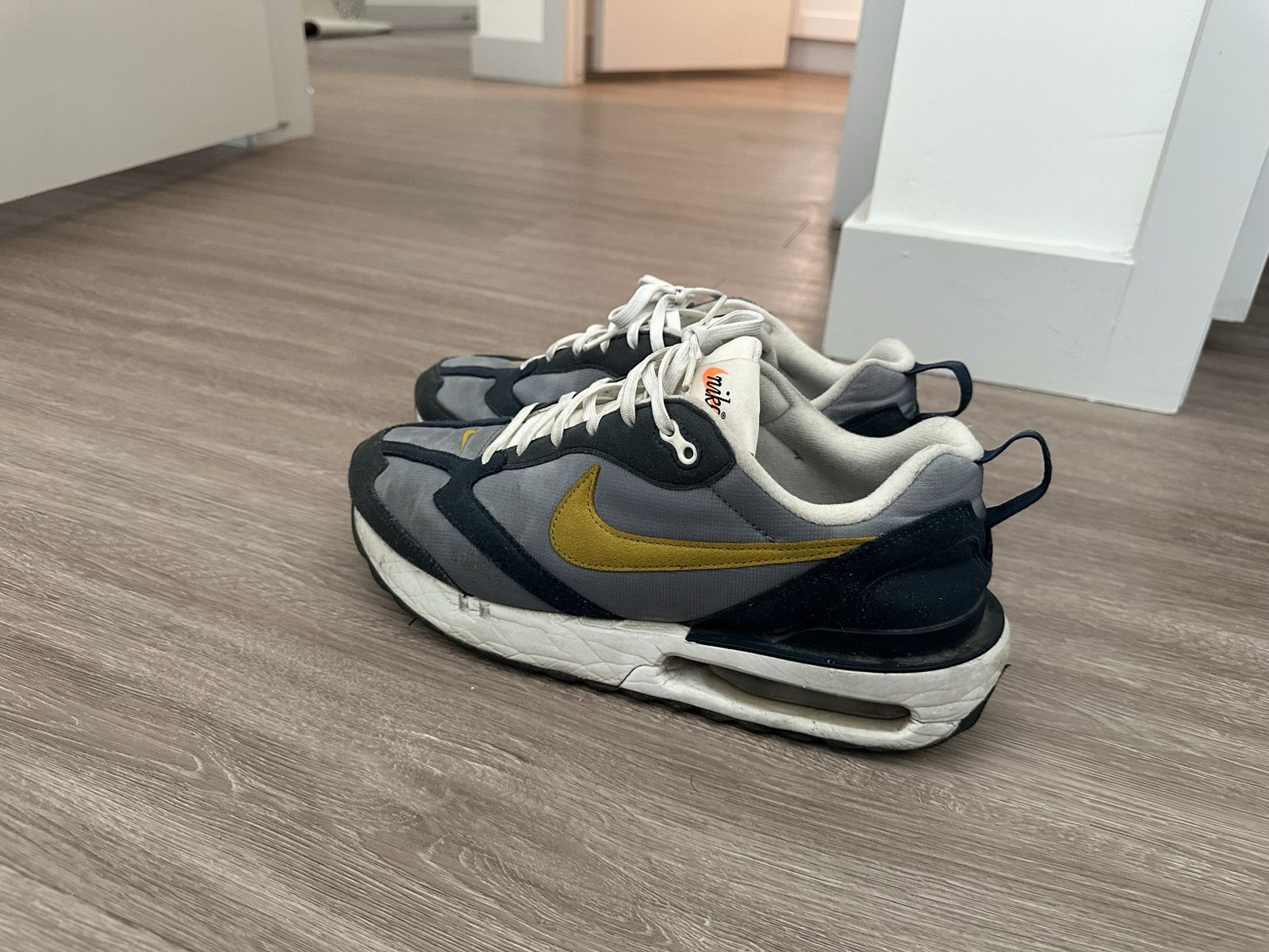 Nike Shoes Size 8
