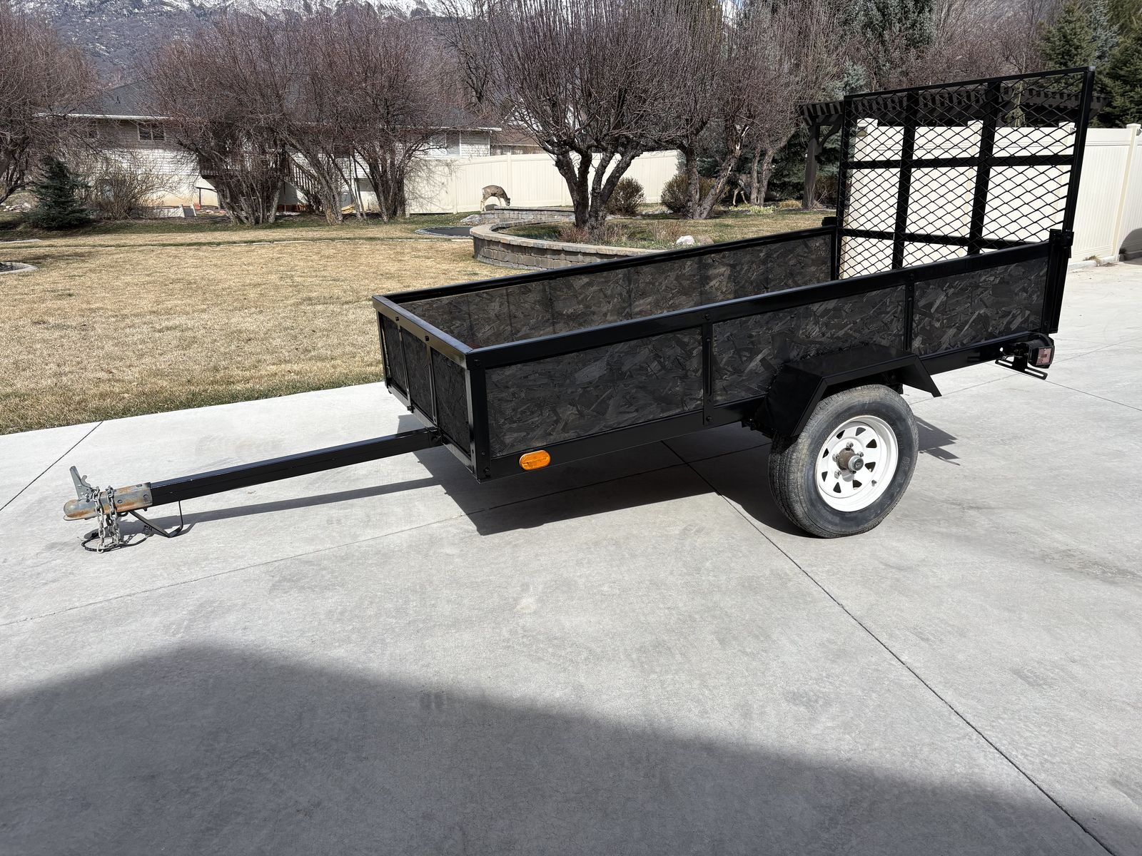 4'x8' utility trailer with ramp.  Great condition.