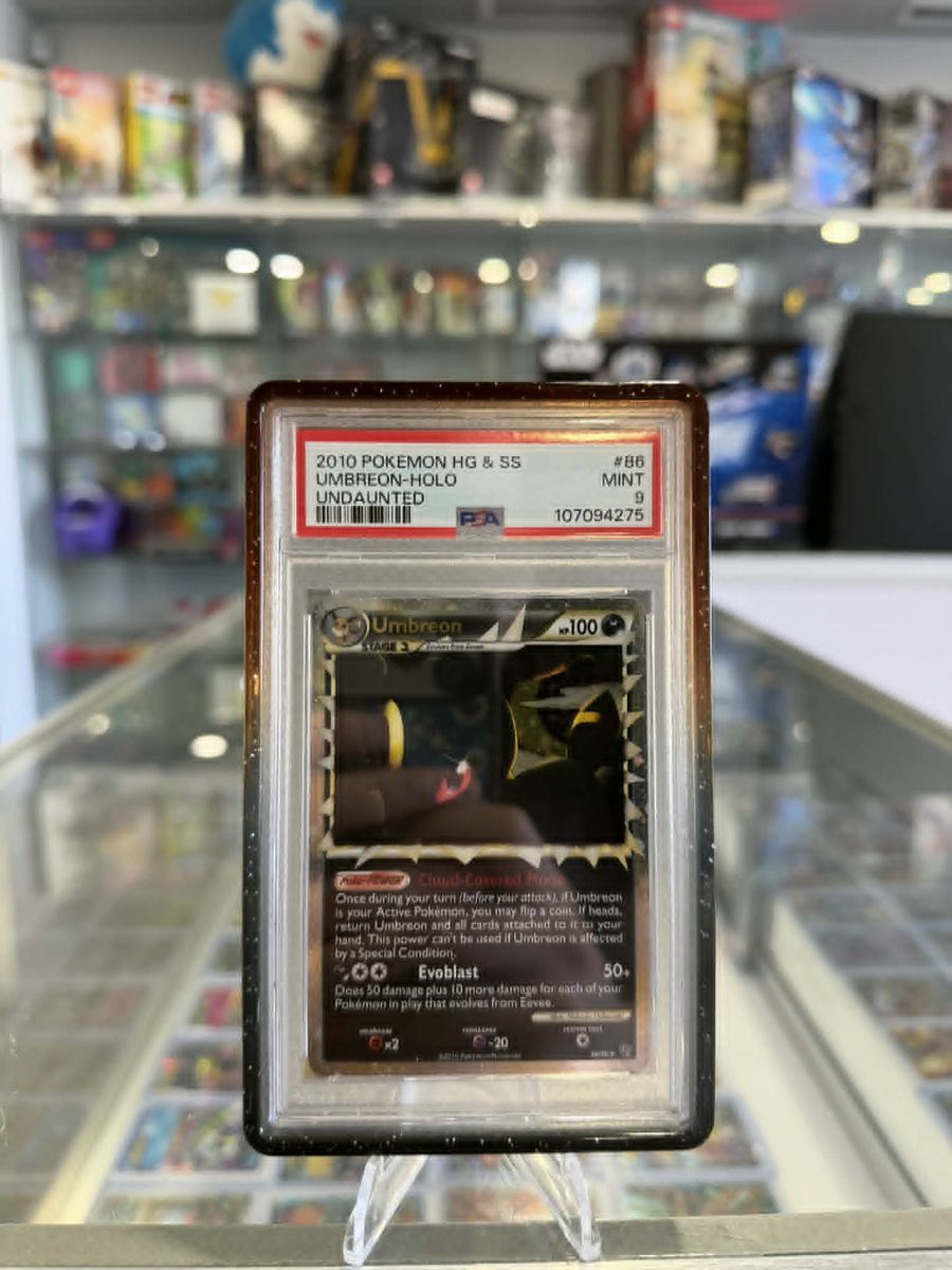 2010 Pokemon HG & SS Undaunted #86 Umbreon Holo PSA 9 MINT