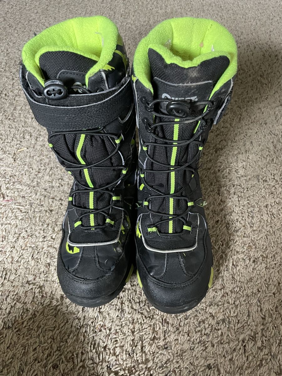 Quest Black & Neon Green Winter Snow Boots for Boys, Youth Size 6, Warm & Durable