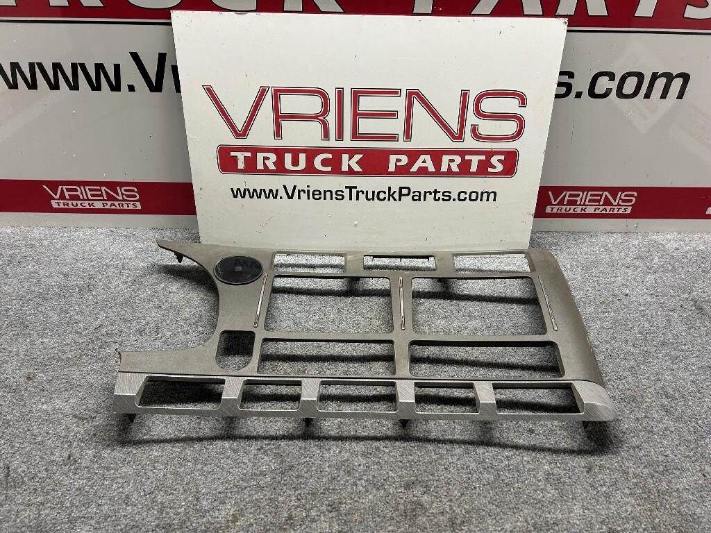 Used Kenworth Bezel-B Dash Panel Assembly, Part # S18-1031-0141721