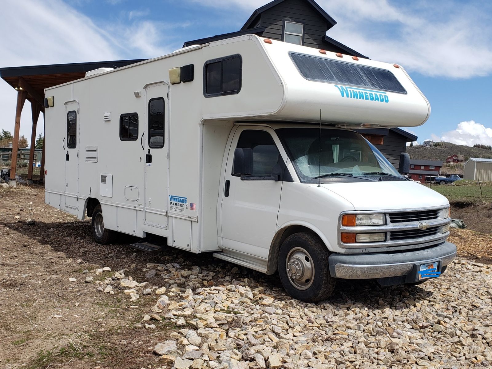 25' Winnebago