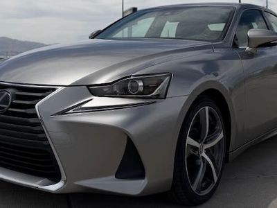 2018 Lexus IS 300