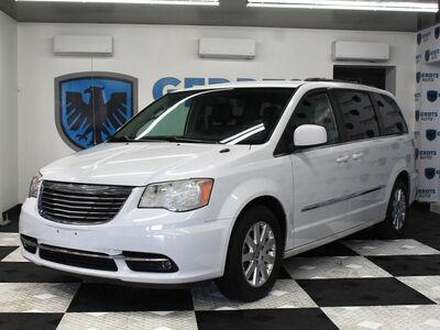 2016 CHRYSLER TOWN AND COUNTRY Touring