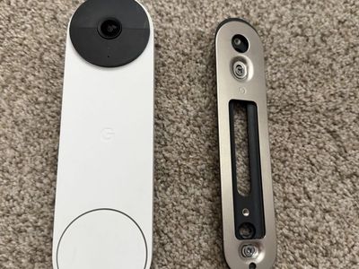 Google Nest Doorbell (Battery) White Smart Video Doorbell Camera GWX3T with Mount