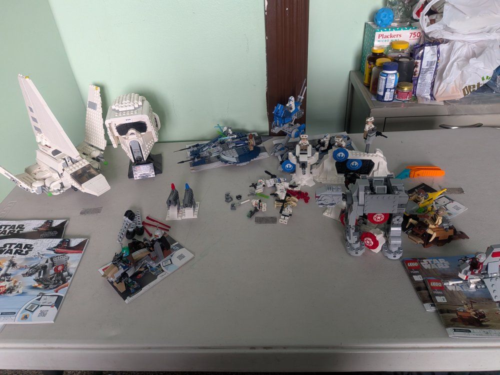 Lego Star Wars sets