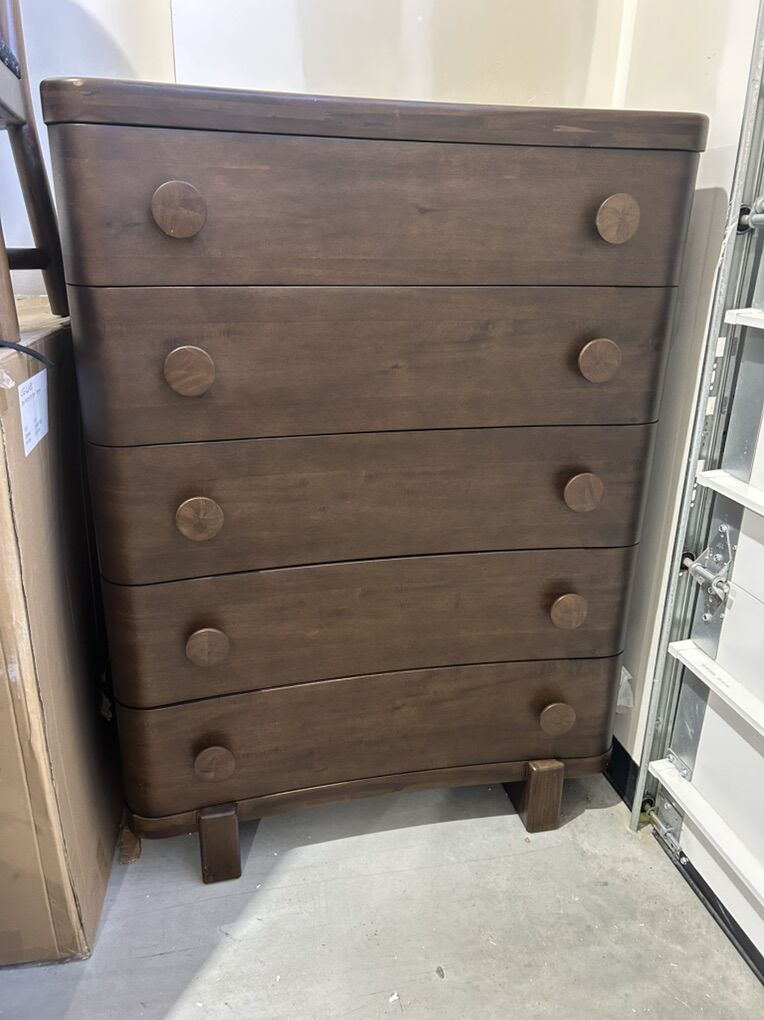 Brand New 5 Drawer Solid Wood Dresser
