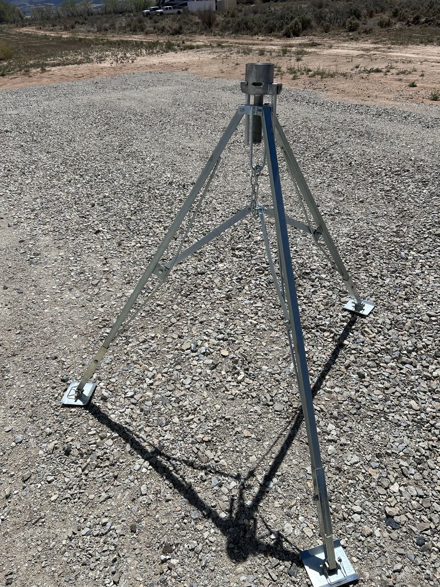 RV 5th wheel Tripod Stabilizer – Heavy-Duty