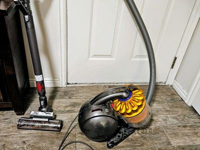 Dyson DC39 corded Vacuum