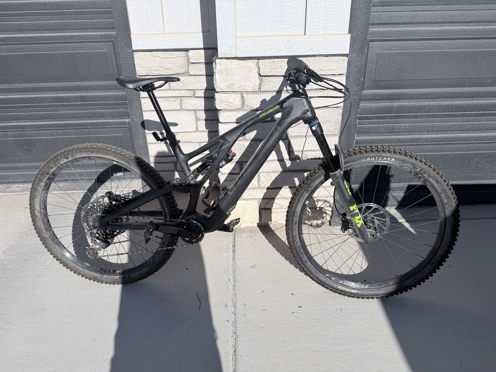 2023 Specialized Stumpjumper EVO Expert Carbon Mountain Bike - SRAM GX AXS, Fox Suspension