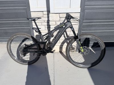 2023 Specialized Stumpjumper EVO Expert Carbon Mountain Bike - SRAM GX AXS, Fox Suspension