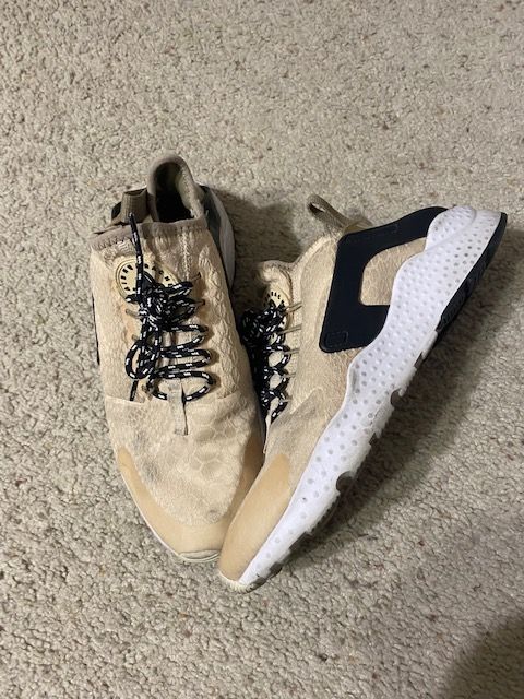 Nike Huarache Shoes