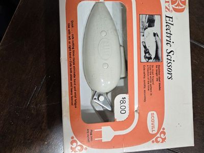 Vintage Dritz Electric Scissors – New Old Stock in Original Box Never Opened