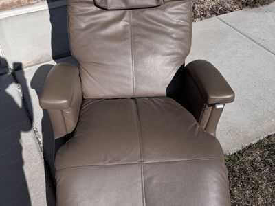 Recliner Chair