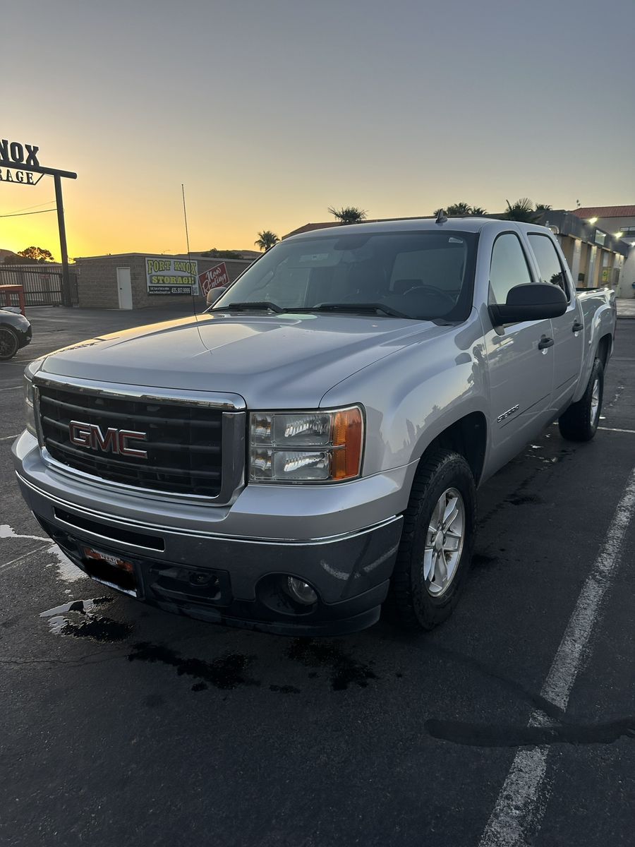 2011 GMC 1500 SLE
