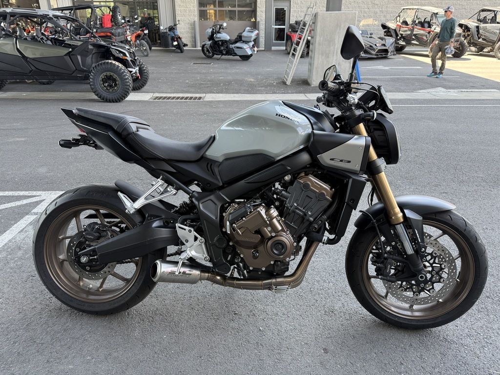 2025 Honda® CB650R E-Clutch