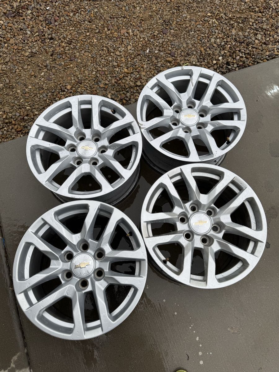 Stock Wheels 2021 Silverado 1500