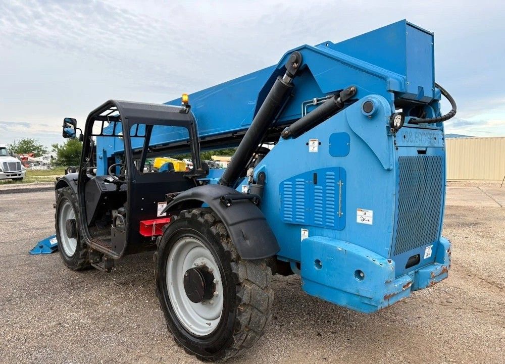 2018 Genie GTH 1056 Telehandler