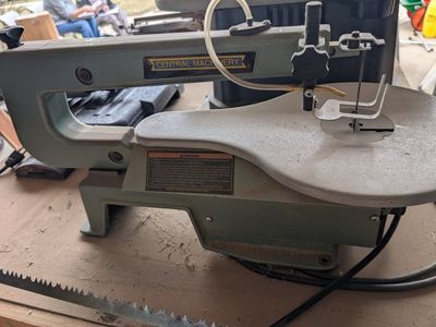 Central Machinery Scroll Saw