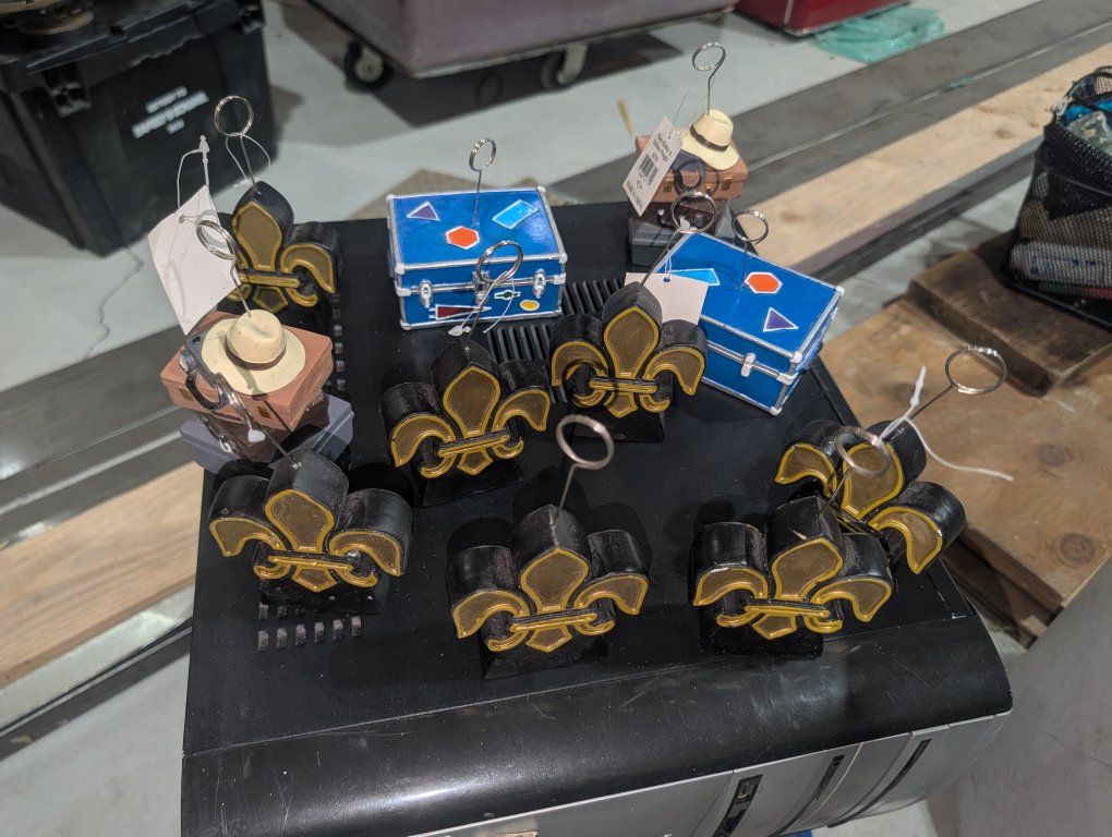 Decorative Photo Holders - Fleur De Lis & Travel Theme, Set of 10