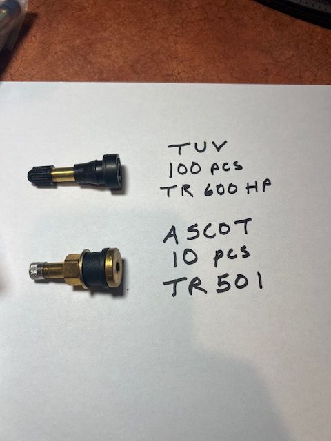Automotive Tire valve stems TR600HP (100pcs) TR501 (20pcs)(2 bags of 10)