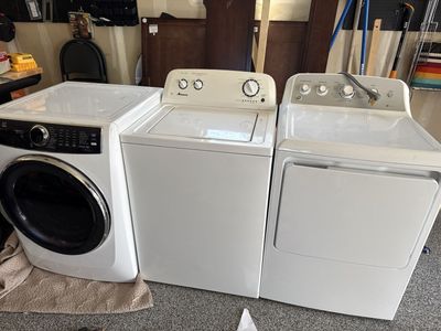 Three pack of washer and dryers.