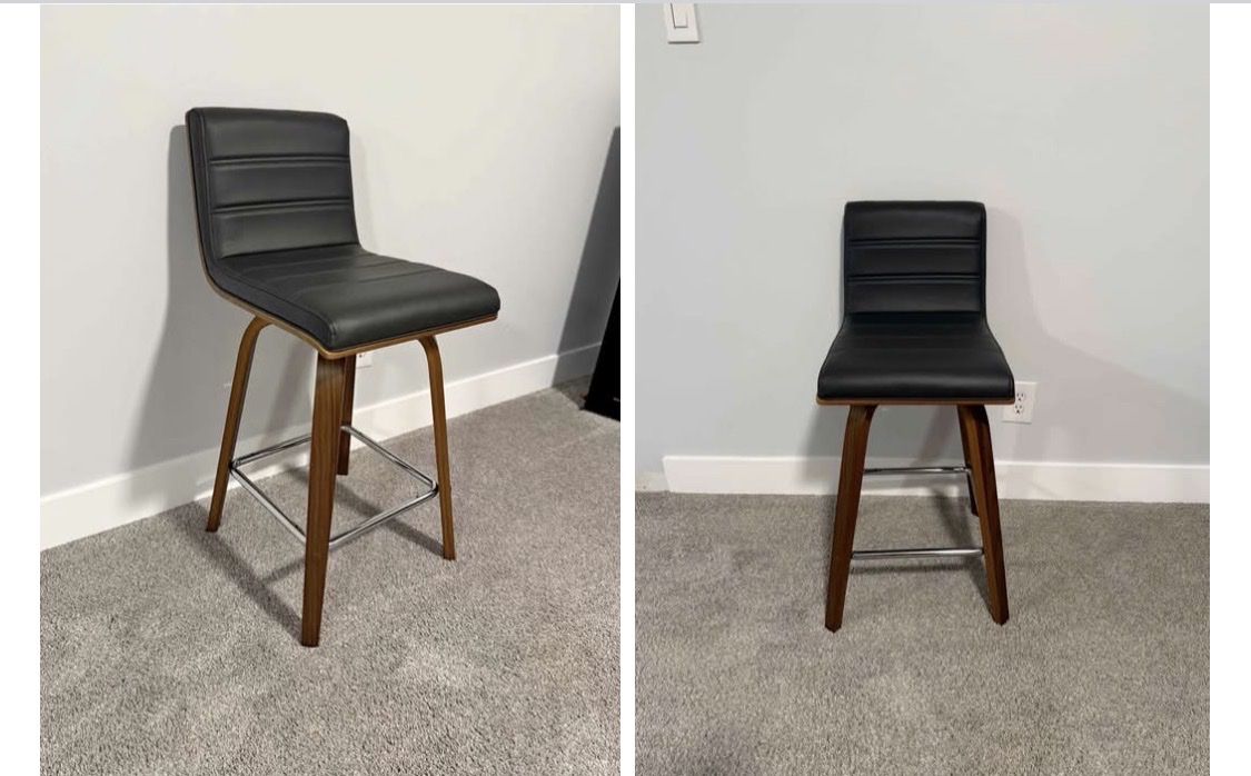 Swivel Counter Height Stool