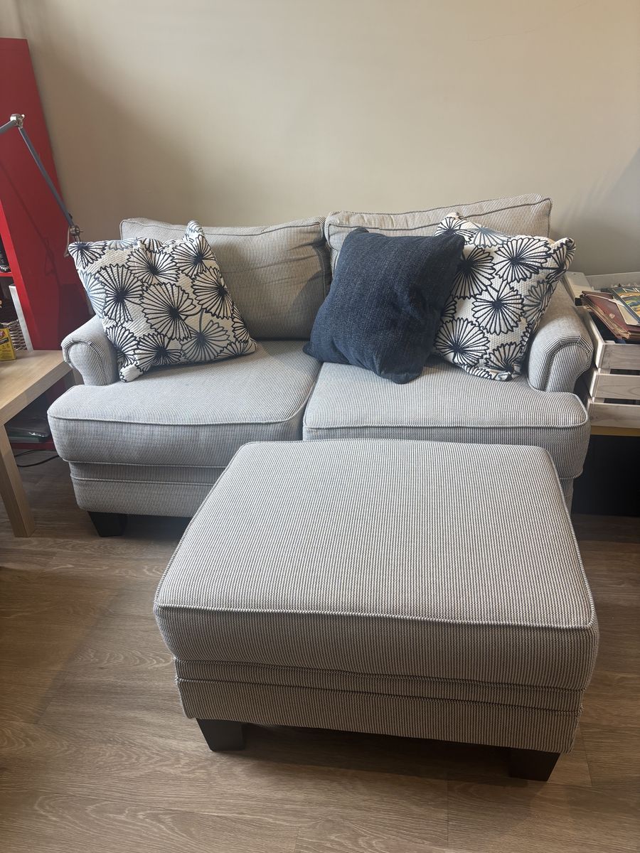 Gray Striped Love seat and Chair with Ottoman
