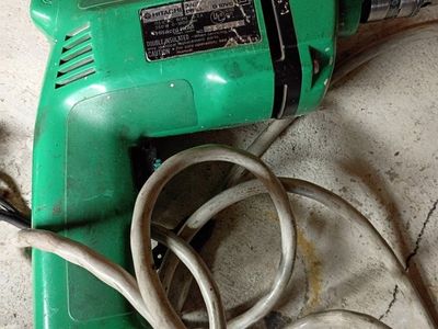 Hitachi 3/8 drill