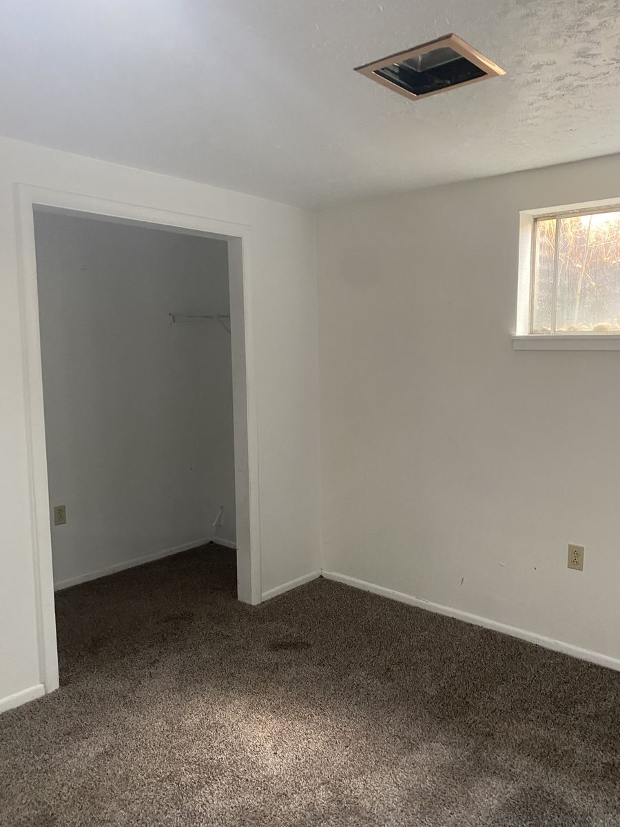 FURNISHED Room for Rent