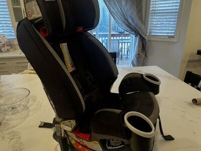 Graco 4ever deluxe carseat All In one
