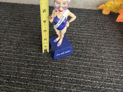 Vintage Her Majesty 'She Still Rules' Resin Figurine Statue 6.5 Inches