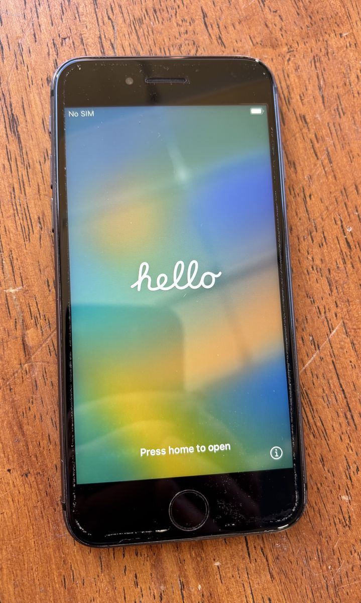 Apple iPhone 8 64 GB Black Unlocked Smartphone - Good Condition