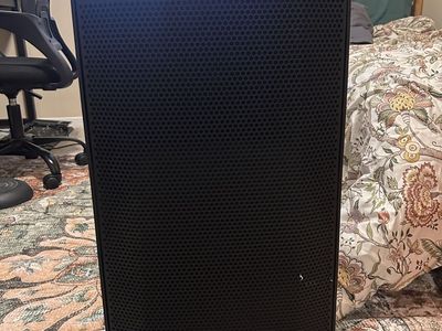 Thump 12A speaker with stand